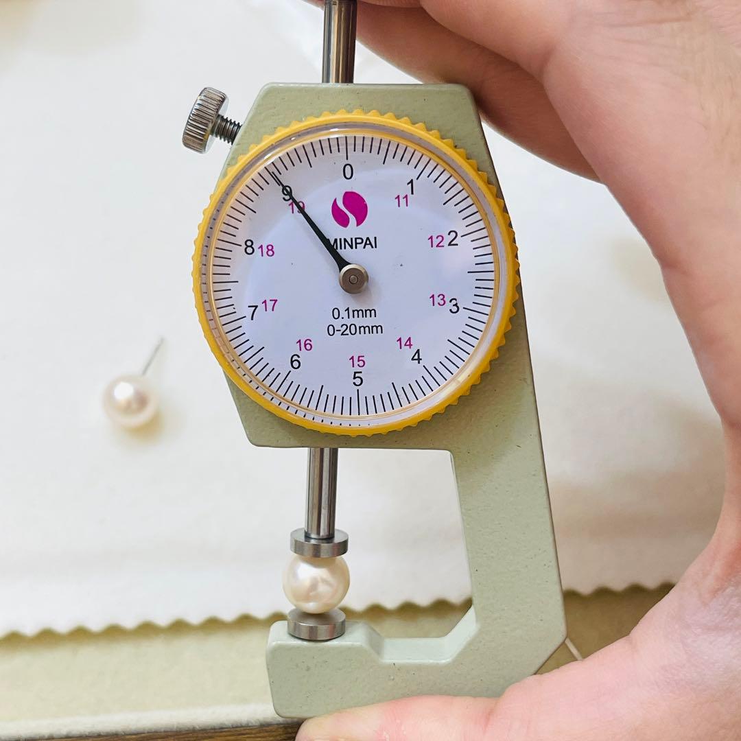 PT900 あこやパールピアス 特選本真珠 花珠 9mm ピンクホワイト系少大粒