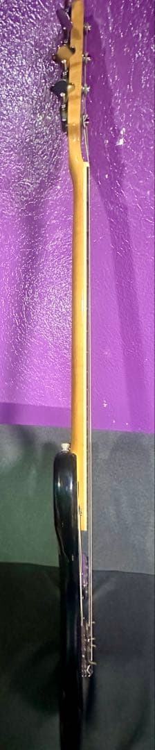 Morris エレキベース サンバースト