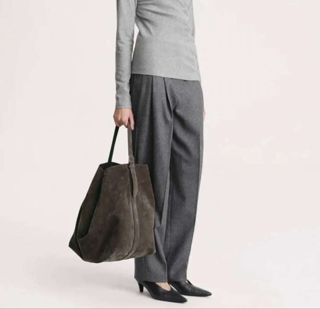 最終お値引き⭐️TOTEME belted tote ショルダーバッグ