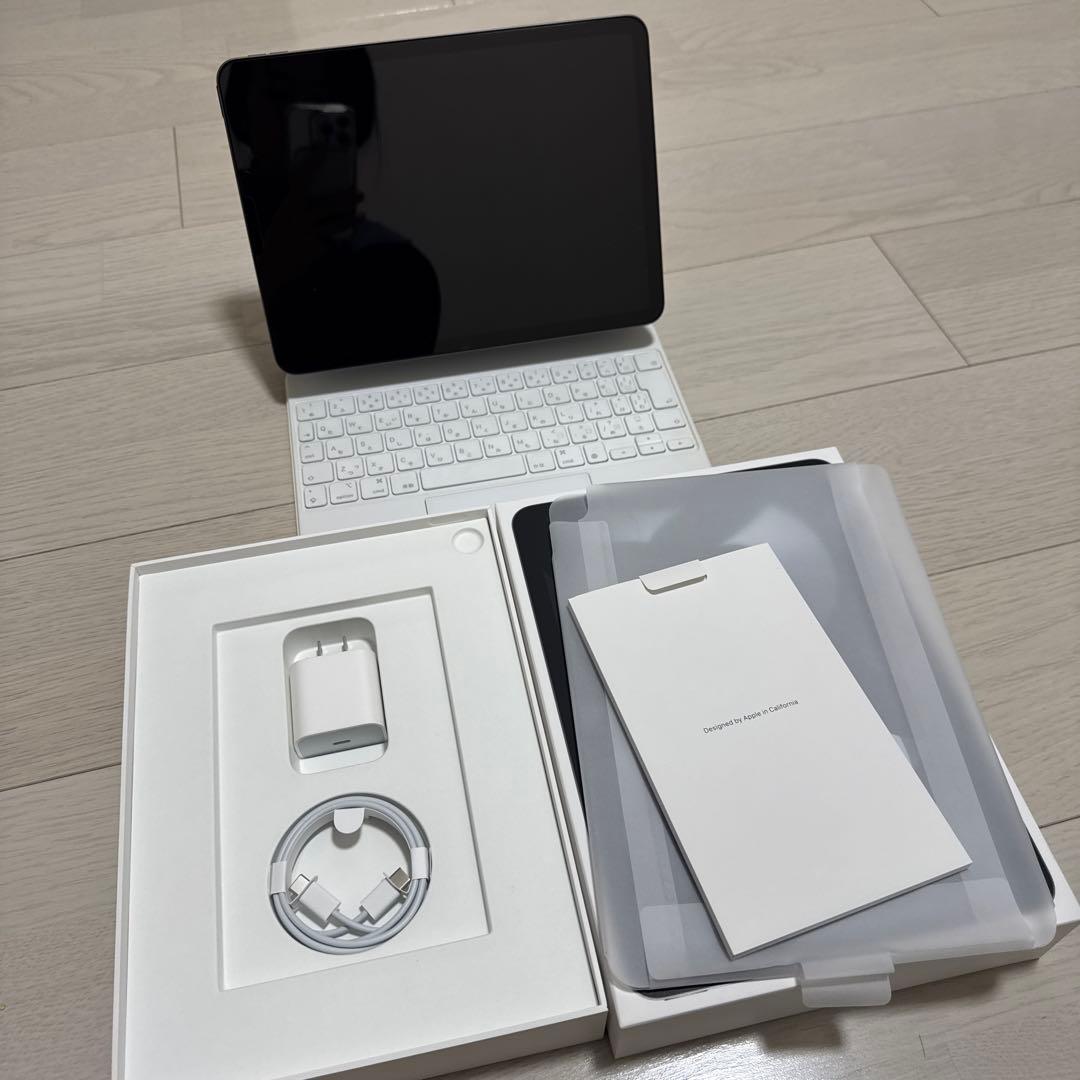iPad Air 第5世代 64GB Magic Keyboard ホワイト