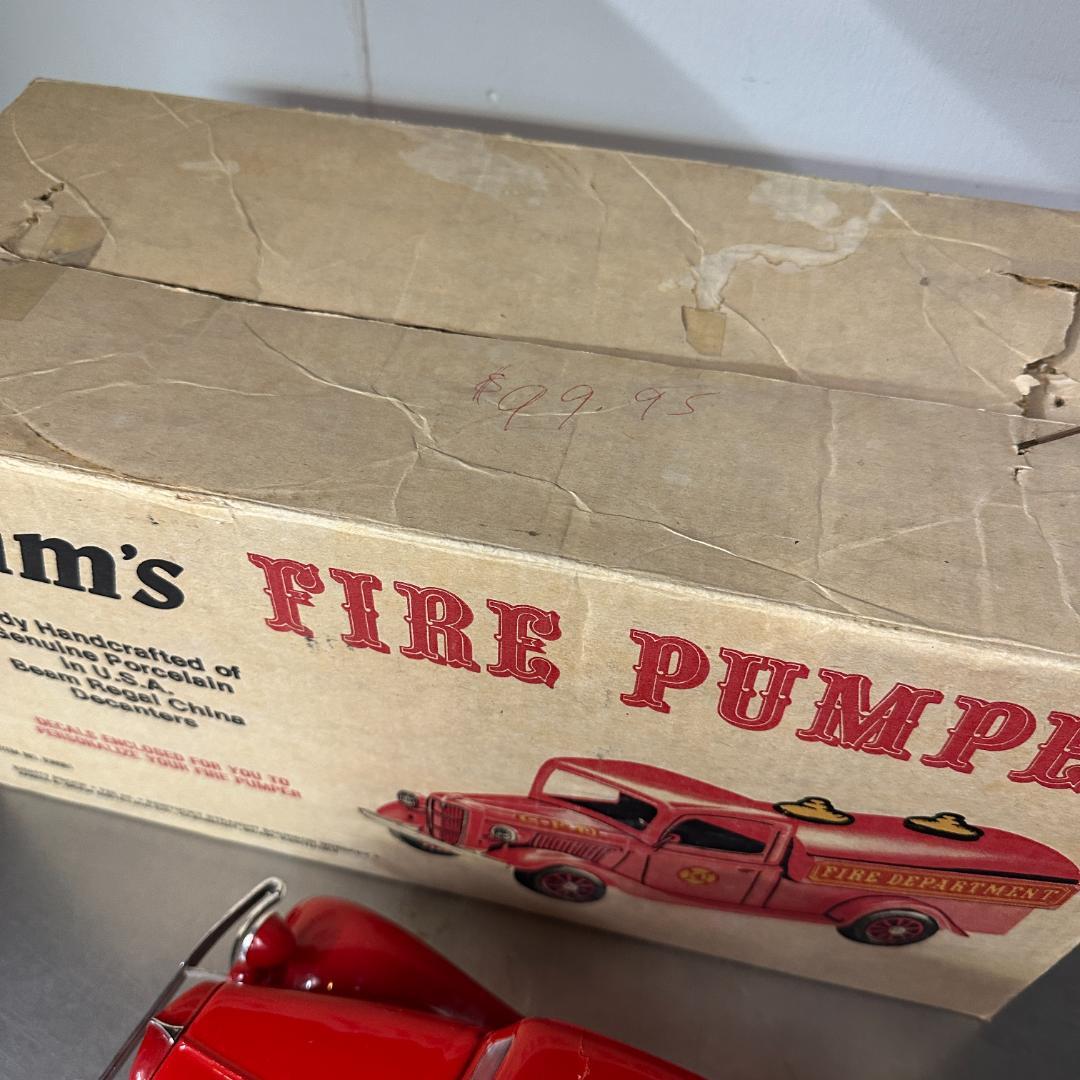 Jim Beam ファイヤーパンパー 消防車 Regal China製 箱付き