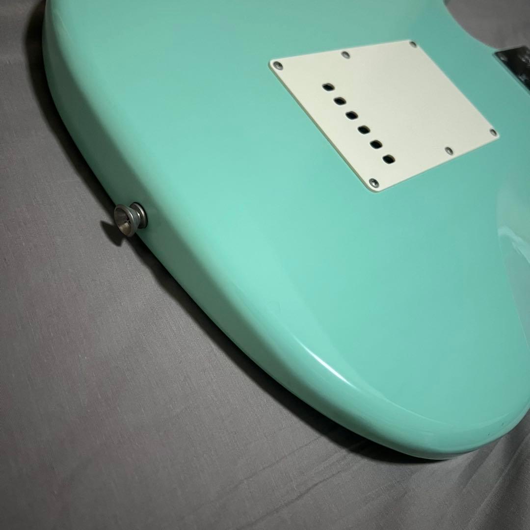 美品 Squier Affinity Stratocaster エレキギター