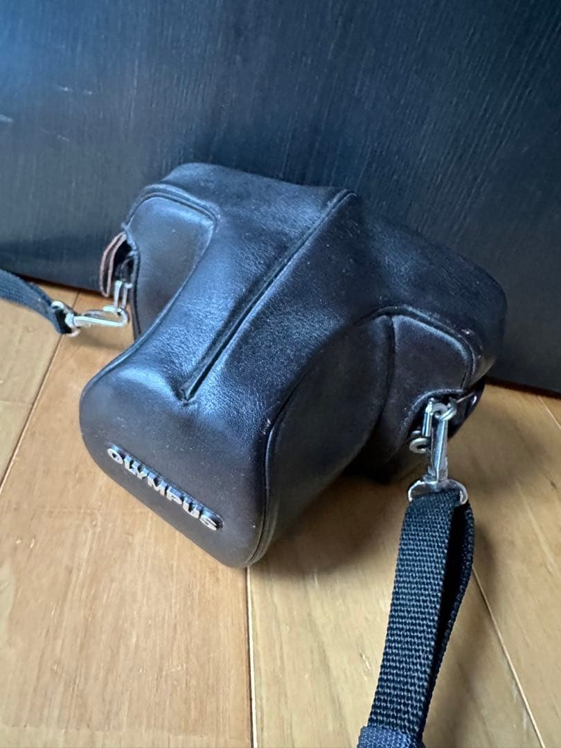 オリンパス　カメラ　OLYMPUS OM-1 中古