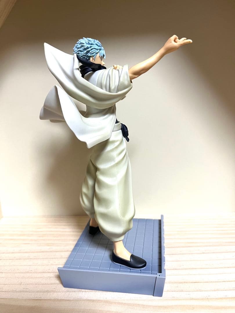 呪術廻戦　五条悟　ジャンプギガ　応募者全員サービス　フィギュア