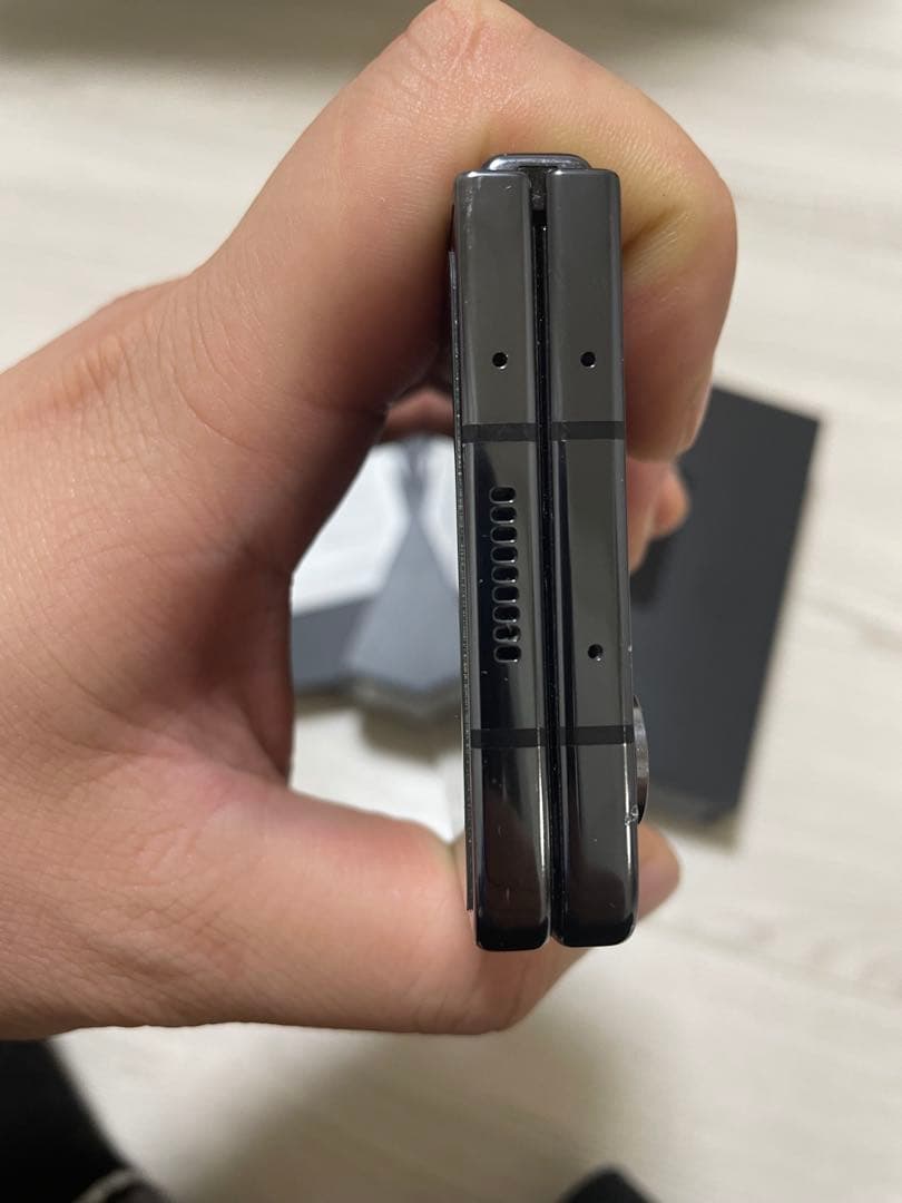 Samsung Galaxy Z Fold5 ブラック