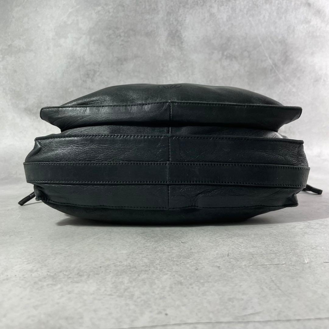 入手困難✨ ロエベ LOEWE ショルダーバッグ サコッシュ アナグラム 黒色