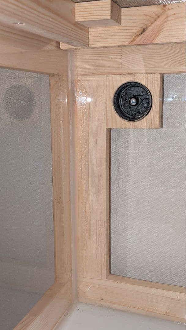 せのケージ！赤松集成材18ミリ幅60縦45奥行45全面アクリル板仕様