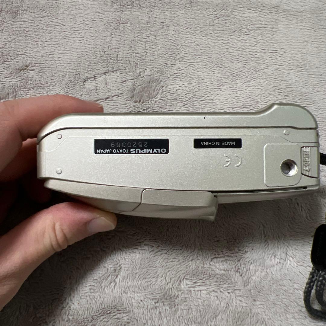 OLYMPUS μ[mju:]-II 110