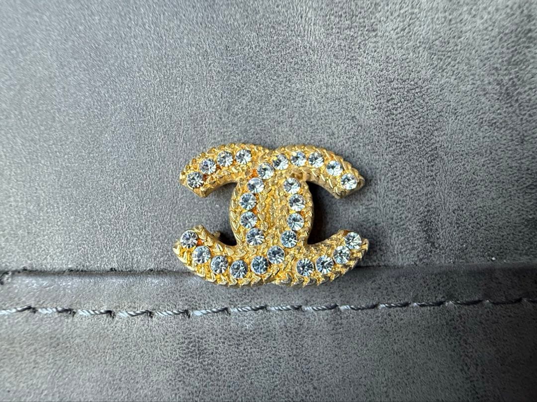 CHANEL刻印ピンブローチ ゴールド 付属品なし