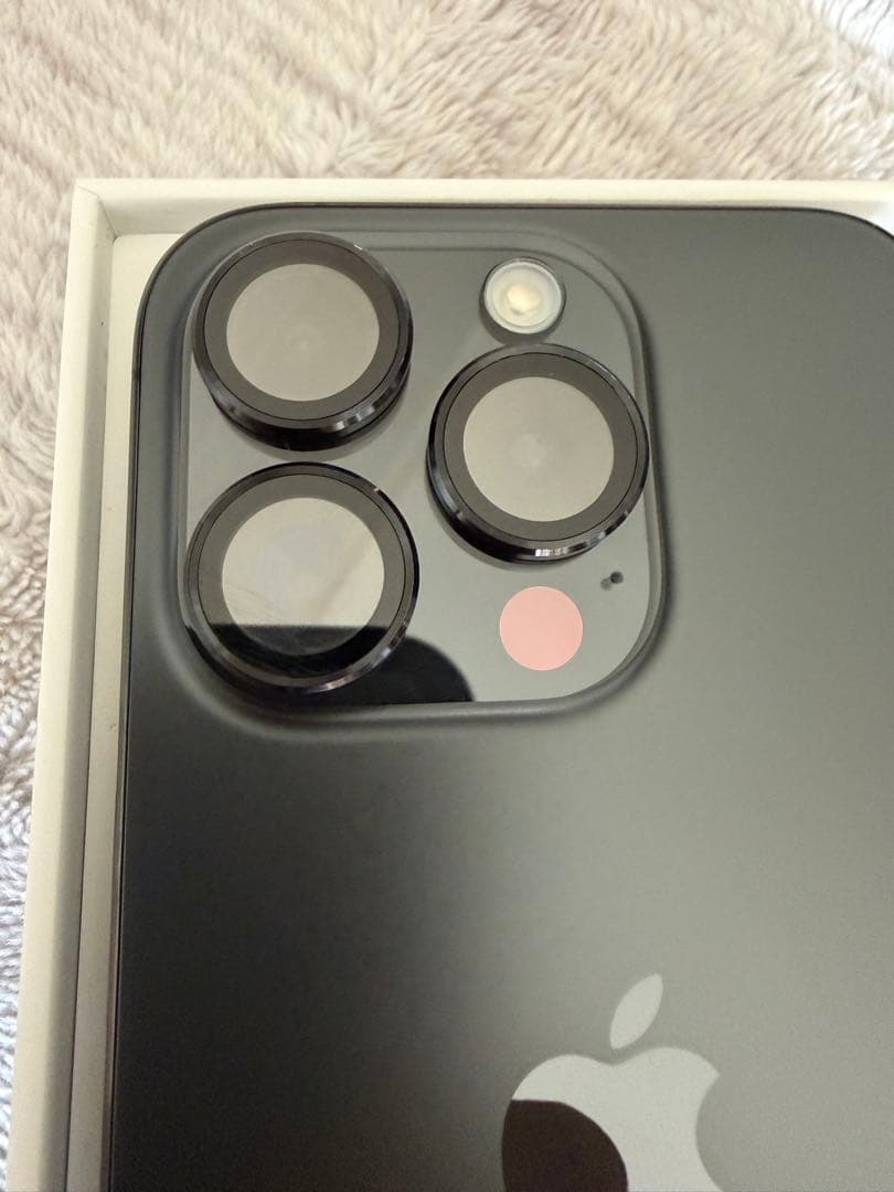Apple iPhone 15pro ブラックチタニウム128GB