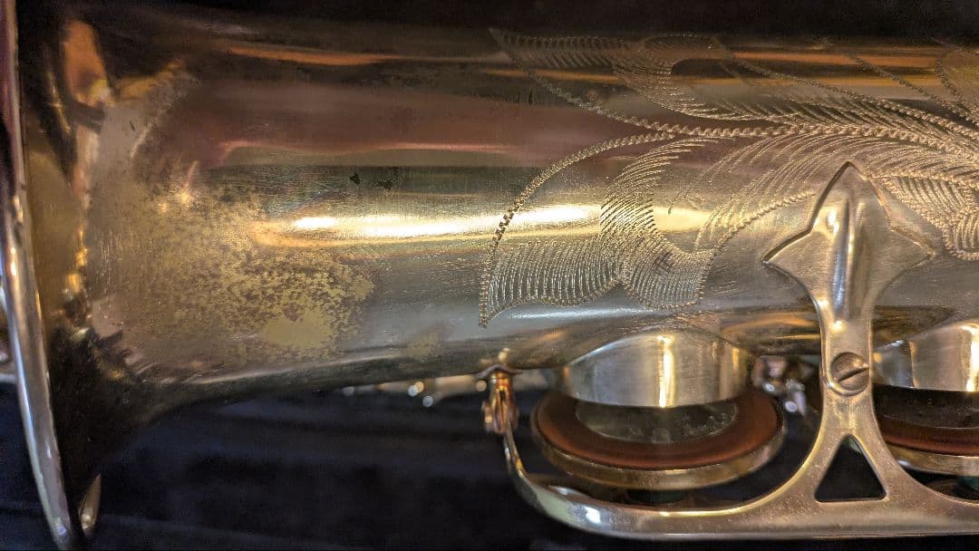 N*J様 アルトサックスH.SELMER SA-80 Serie Ⅲ 彫刻入