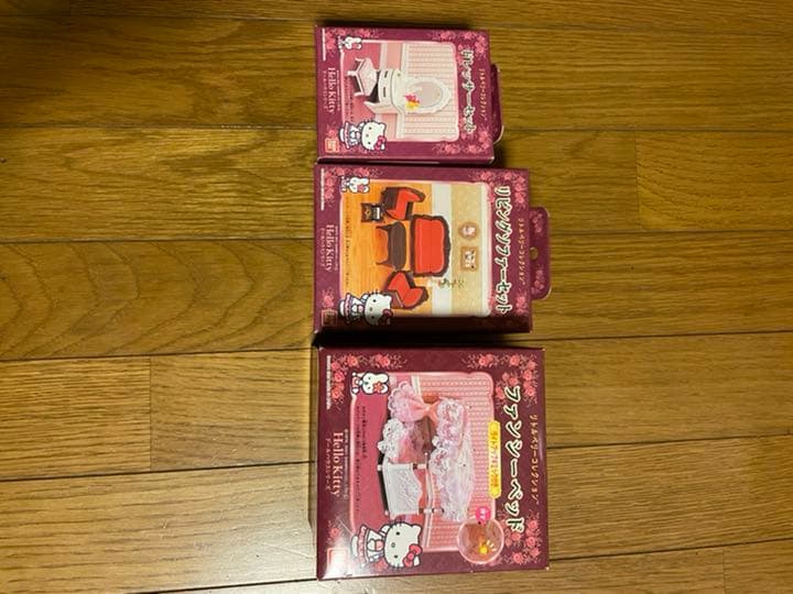リトルベリーコレクション　Hello kitty ドールハウス