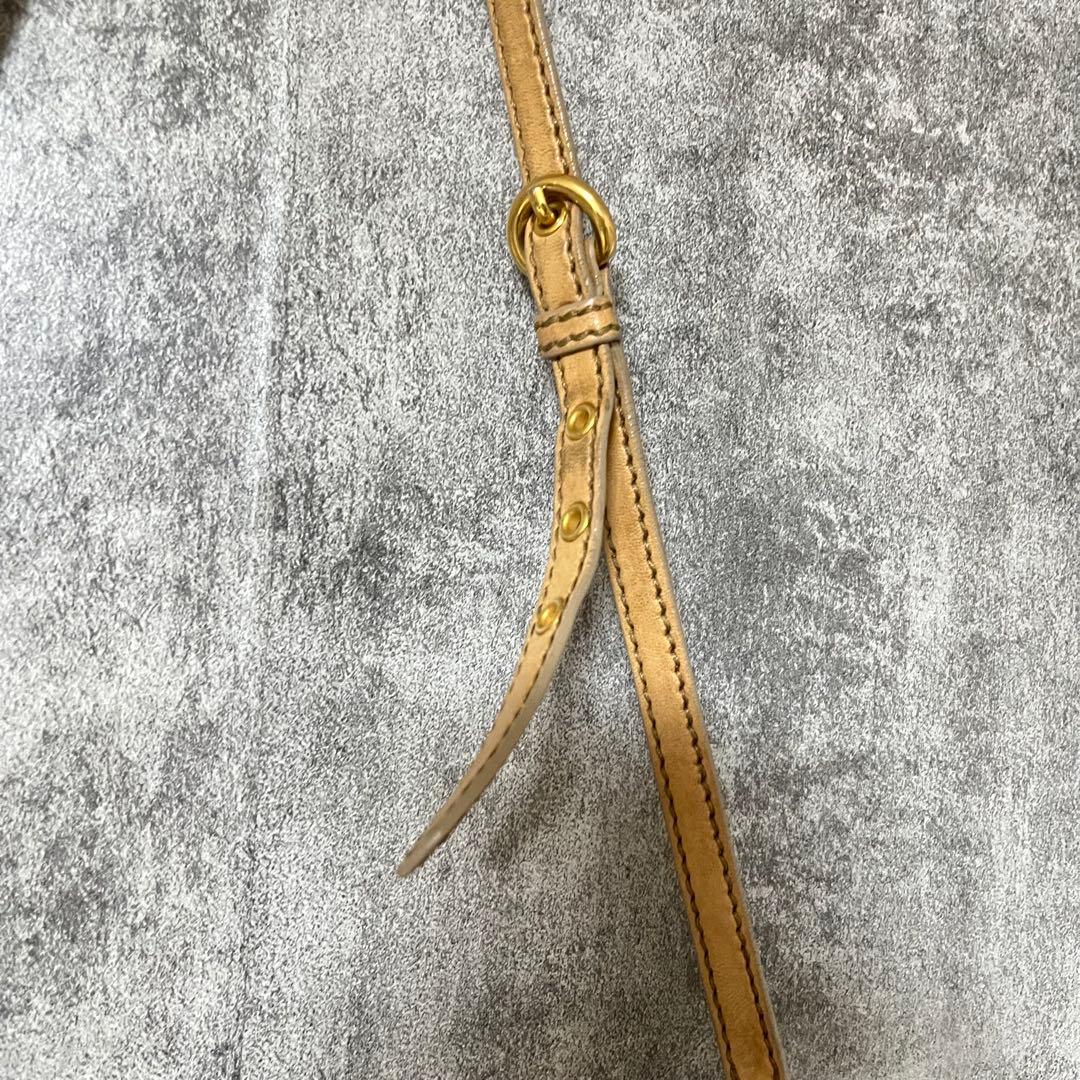 ミュウミュウ miu miu レザー ブラウン ゴールドロゴ ショルダーバッグ