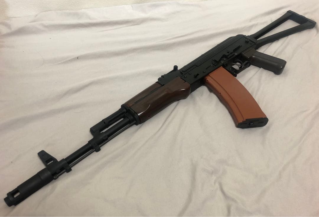 【スーさん】AKS74Nリコイルショック　次世代電動ガン　マガジン6個付