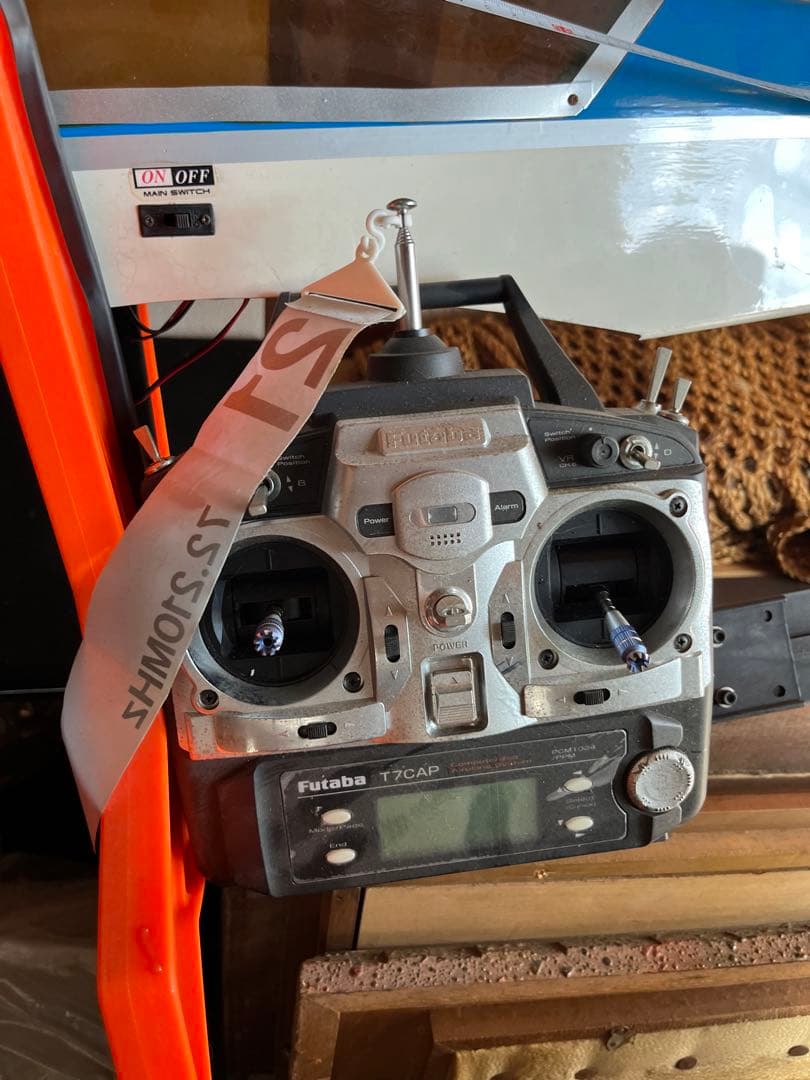 ラジコン飛行機　ラジコン　ジャンク　飾り部品取りに