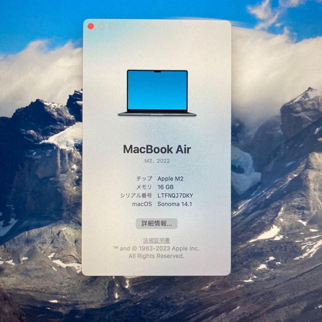 MacBook Air M2 13.6インチ　ミッドナイトブルー