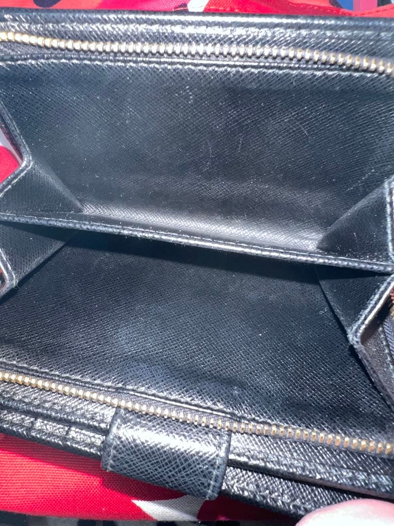 PRADA サフィアーノ二つ折り財布 ブラック