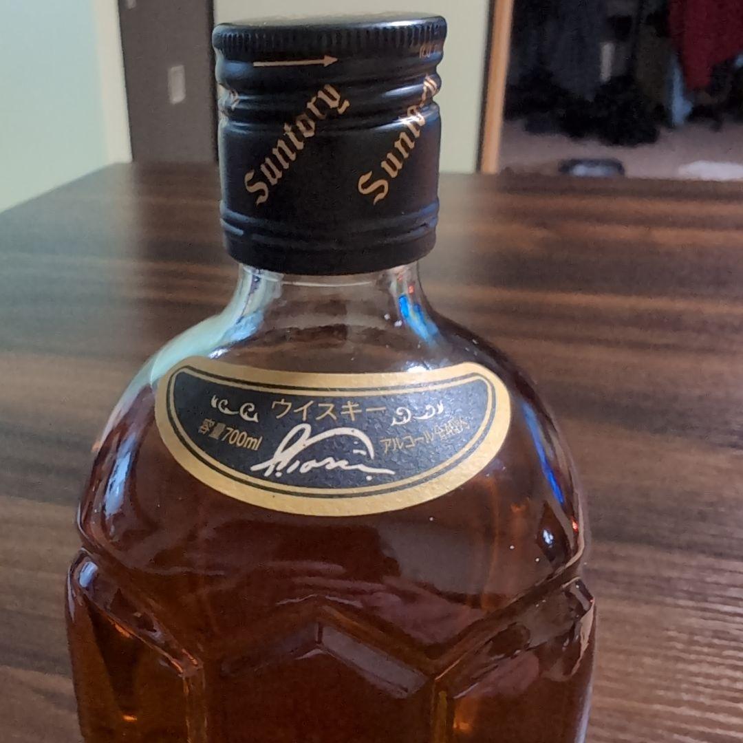 未開封、暗所保管☆サントリーウイスキー 700ml 特別品質