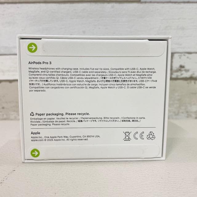 新品 未開封　AirPods Pro3　MFHP4J/A　エアポッズ　Apple