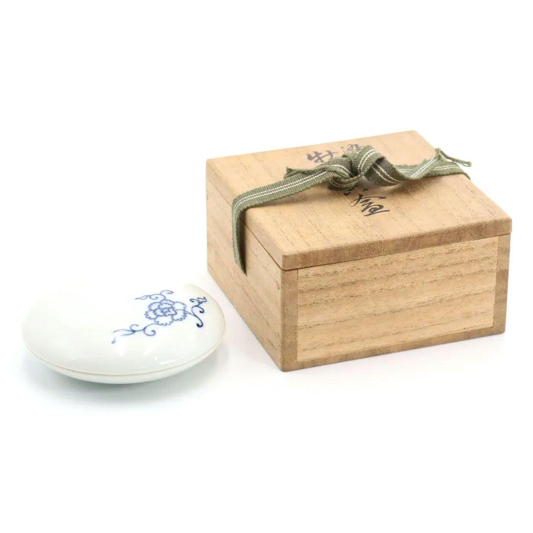 二代 諏訪蘇山作 染付牡丹香合 共箱 茶道具　C156　1F14