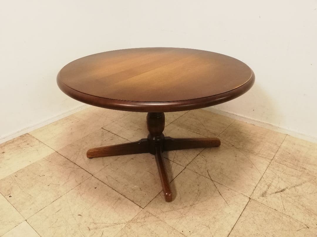 IDC大塚 飛騨産業 キツツキマーク ヴィンテージ ラウンド型ダイニングテーブル