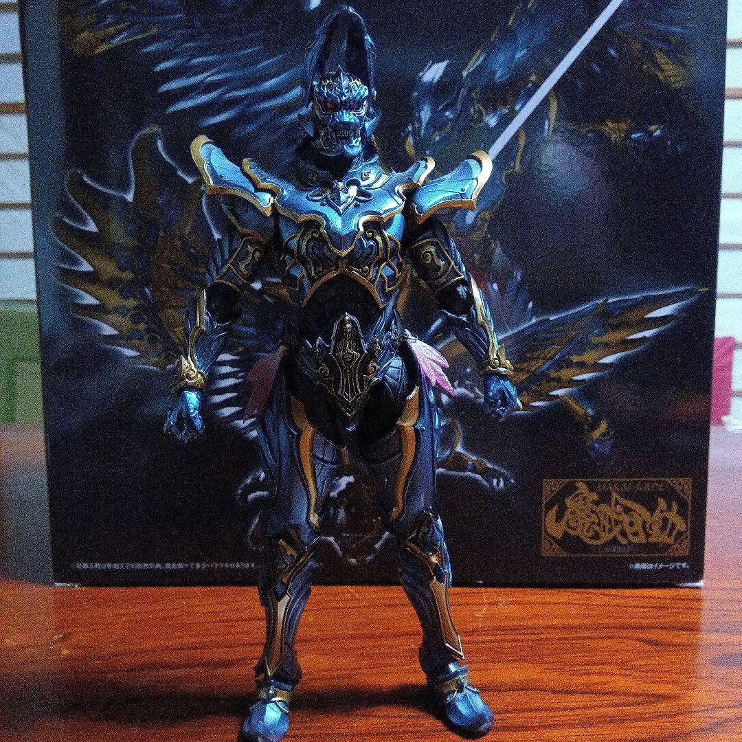 GARO 幻影騎士 クロウ フィギュア