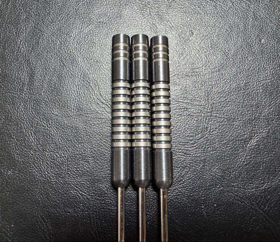 ユニコーン ノワール ディミトリ・ヴァン・デン・バーグモデル スティール 22g