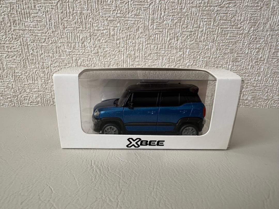 クロスビープルバックカー　非売品　ブルー