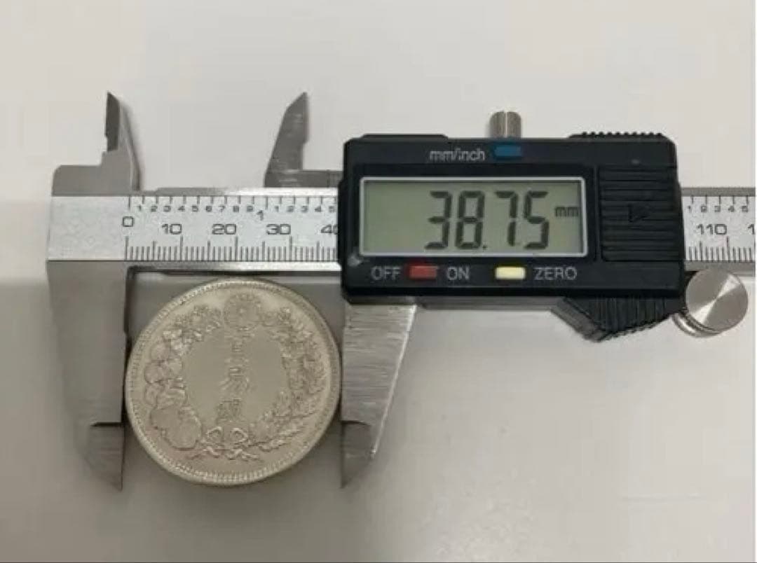 【極美品】貿易銀 明治9年 シークレットマーク有り 一圓銀貨 一円銀貨 大型銀貨