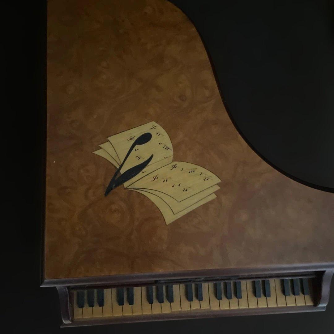 M　リュージュ社製　オルゴール　18弁　グランドピアノ