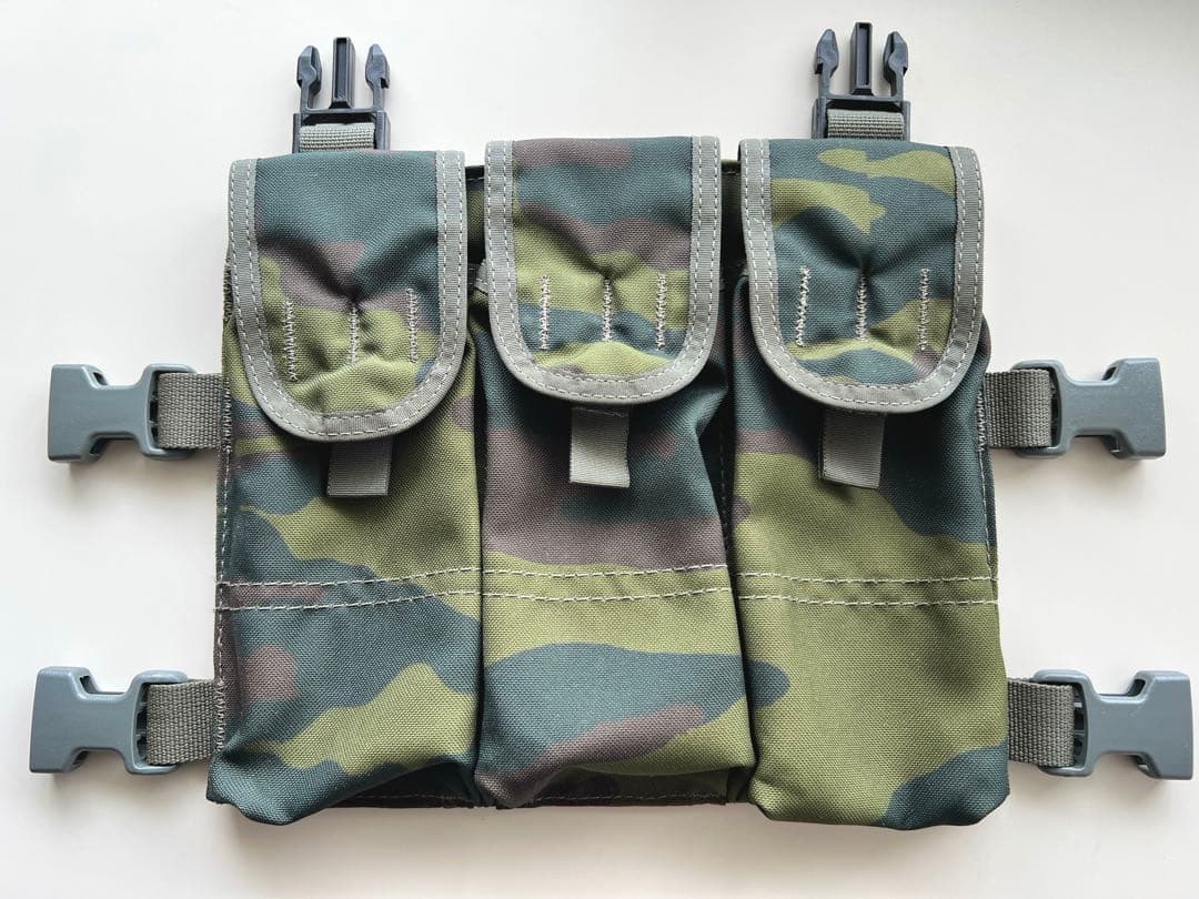 個人装備 Parashooter gear/WETWRX VOLK AK Placard