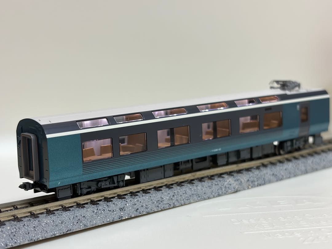 鉄道模型　Nゲージ　KATO 10-1644 E261系　サフィール踊り子　限定