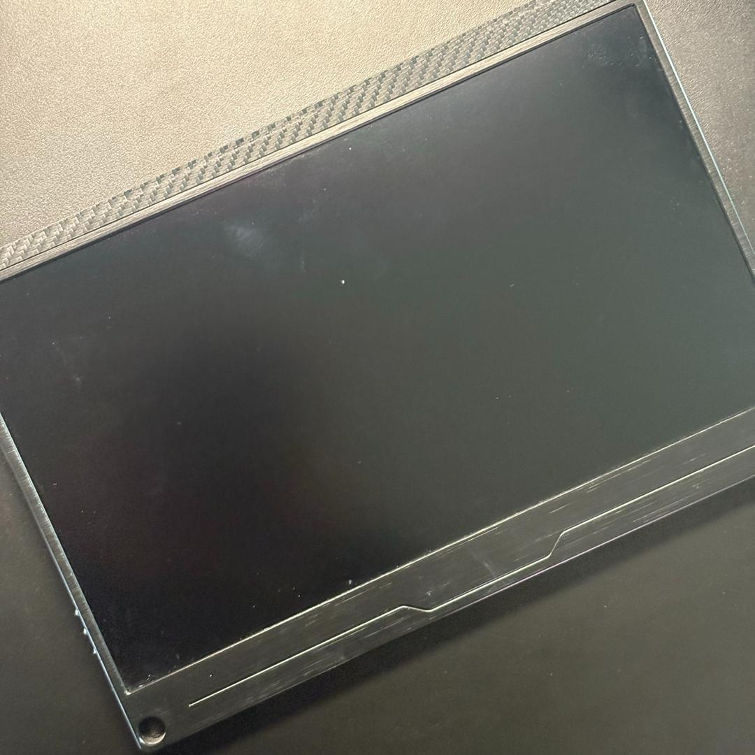 4K モニター　モバイル　TypeCケーブル