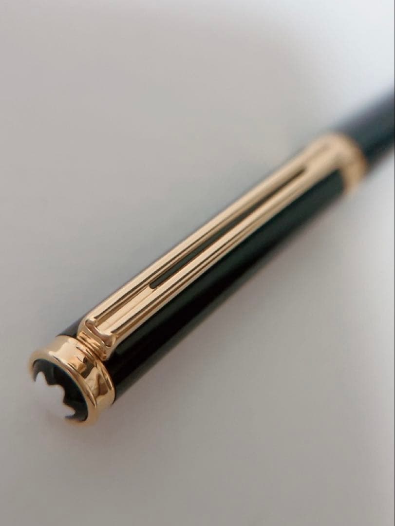 モンブラン　MONTBLANC ボールペン ノブレスオブリージュ　ツイスト式