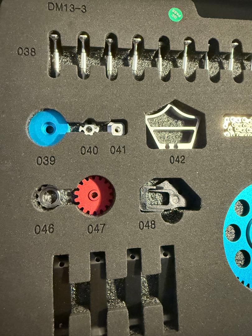 土星エンジン直列4気筒エンジンモデル　フルメタル組み立てキット ホビー