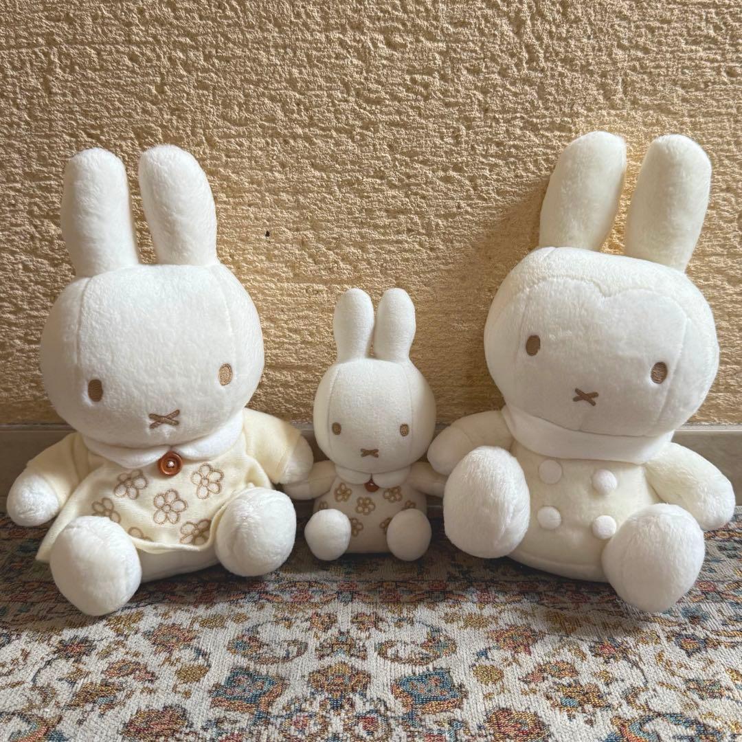 white miffyシリーズ　ミッフィー花柄ドレス　セキグチ