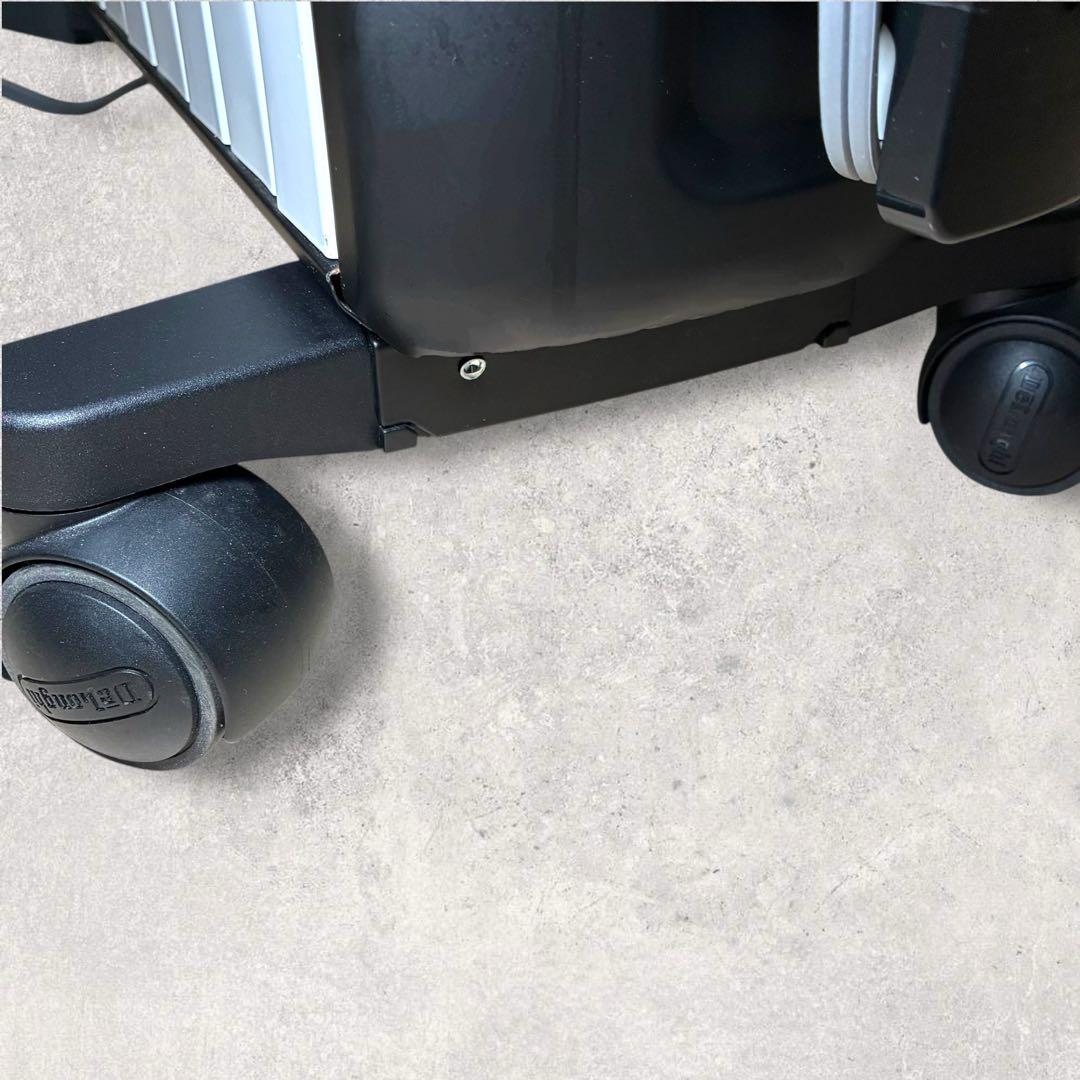 【極美品】MDHU15-BK デロンギ　マルチダイナミックヒーター