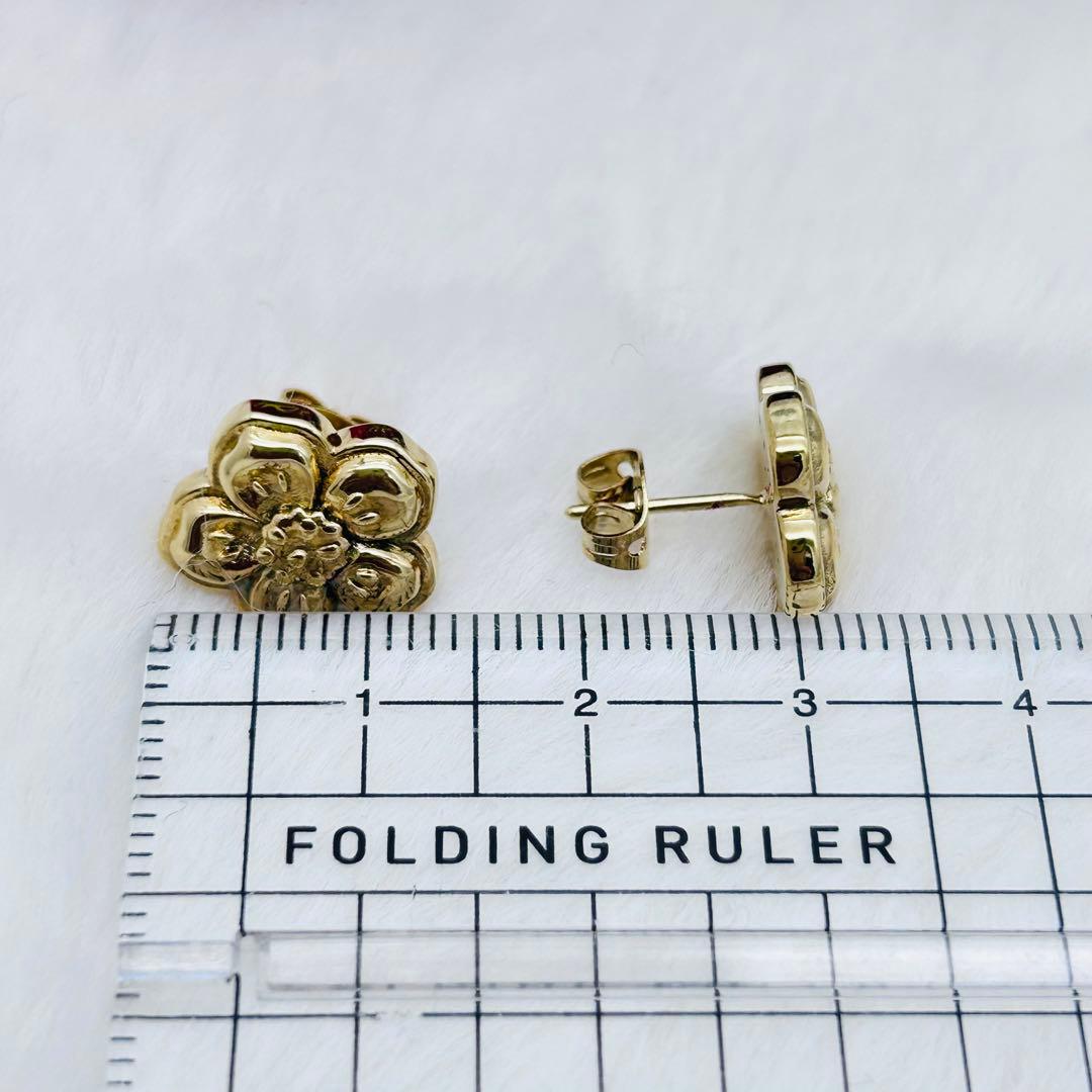 美品✨現行品✨30800円KENZO ケンゾー BOKE Flower ピアス