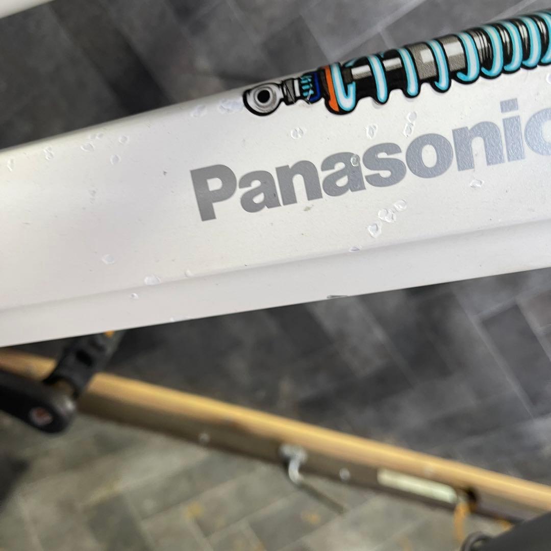 シルバー 電動アシスト自転車 シティタイプ