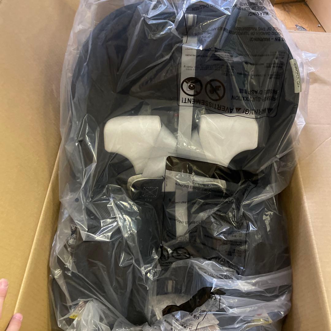 Cybex サイベックス　シローナ Gi i-Size ムーンブラック プラス