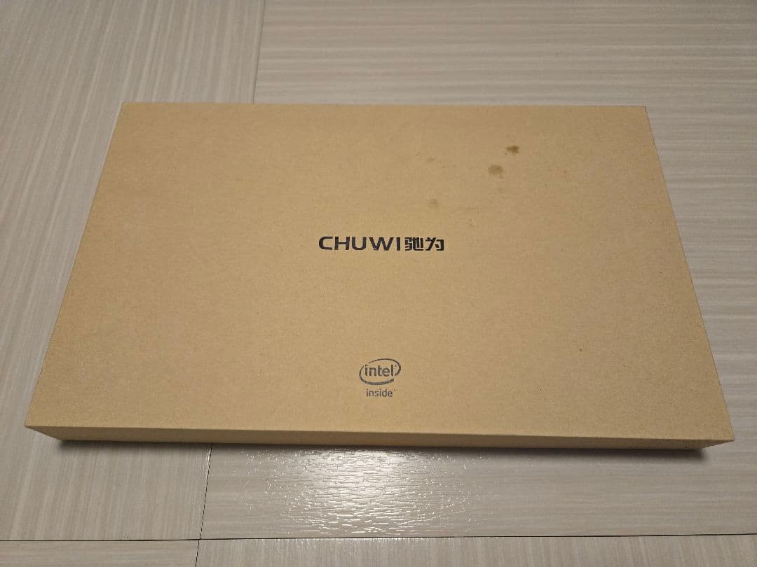 CHUWI Hi12 12インチ タブレットPC 専用キーボード付き