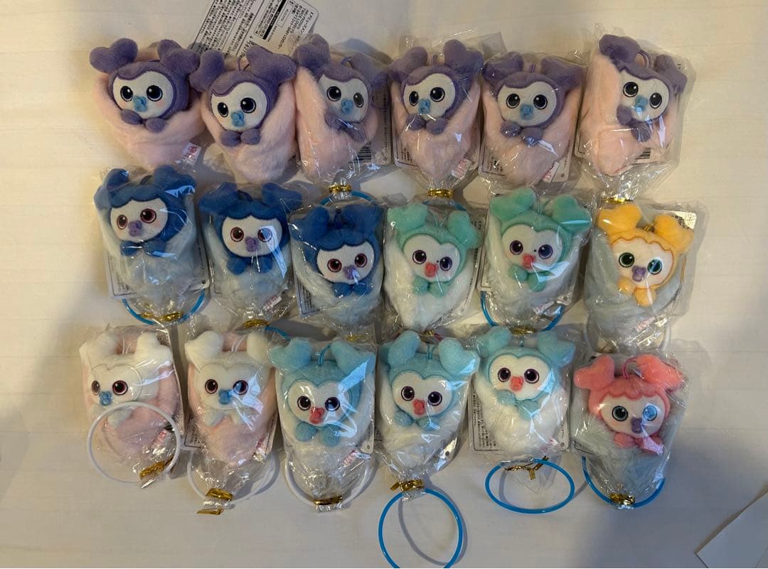 TWICE LOVELYS おくるみマスコット 18個セット