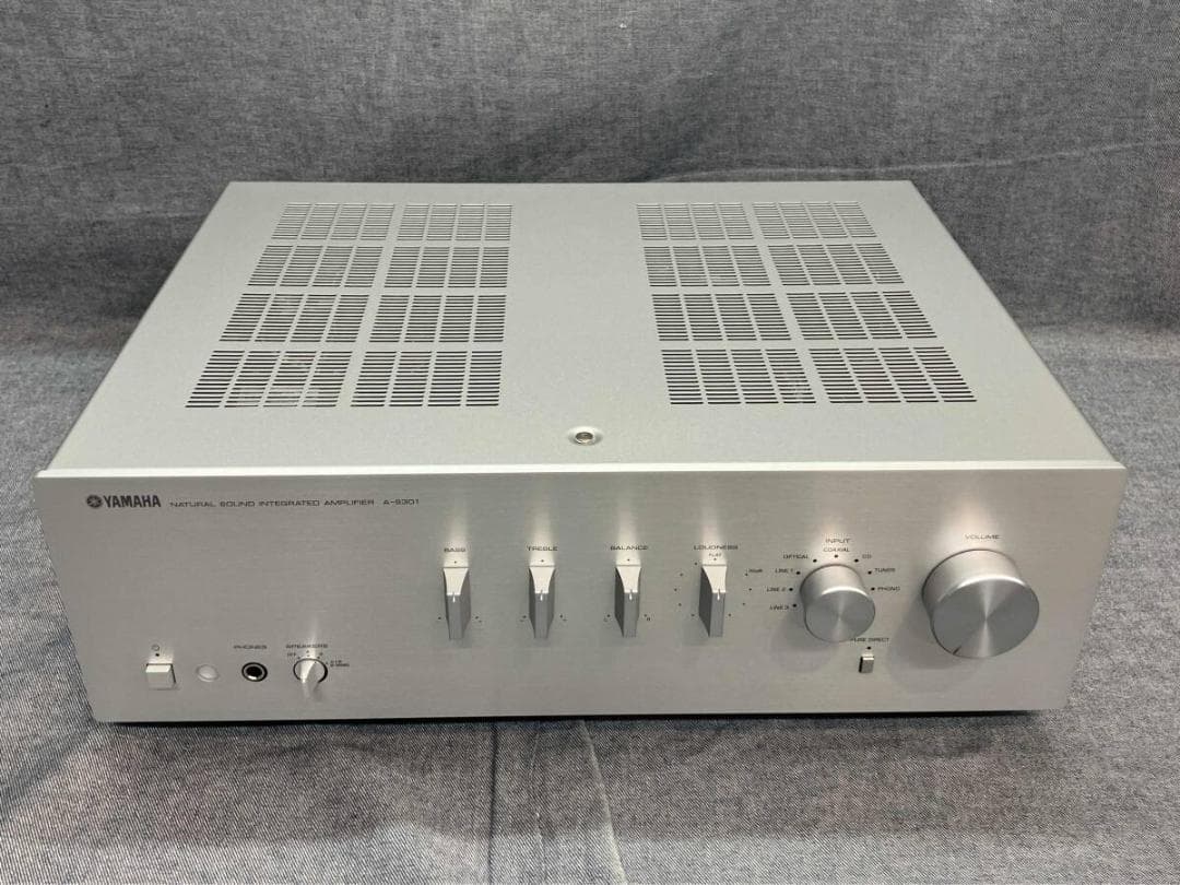 【美品】YAMAHA AVアンプ A-S301 シルバー リモコン付き