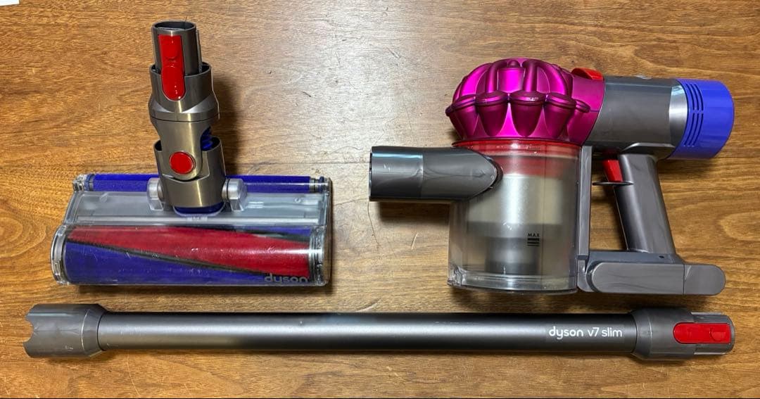 【中古 分解清掃済】Dyson V7 Slim コードレス 掃除機 すぐ使えます
