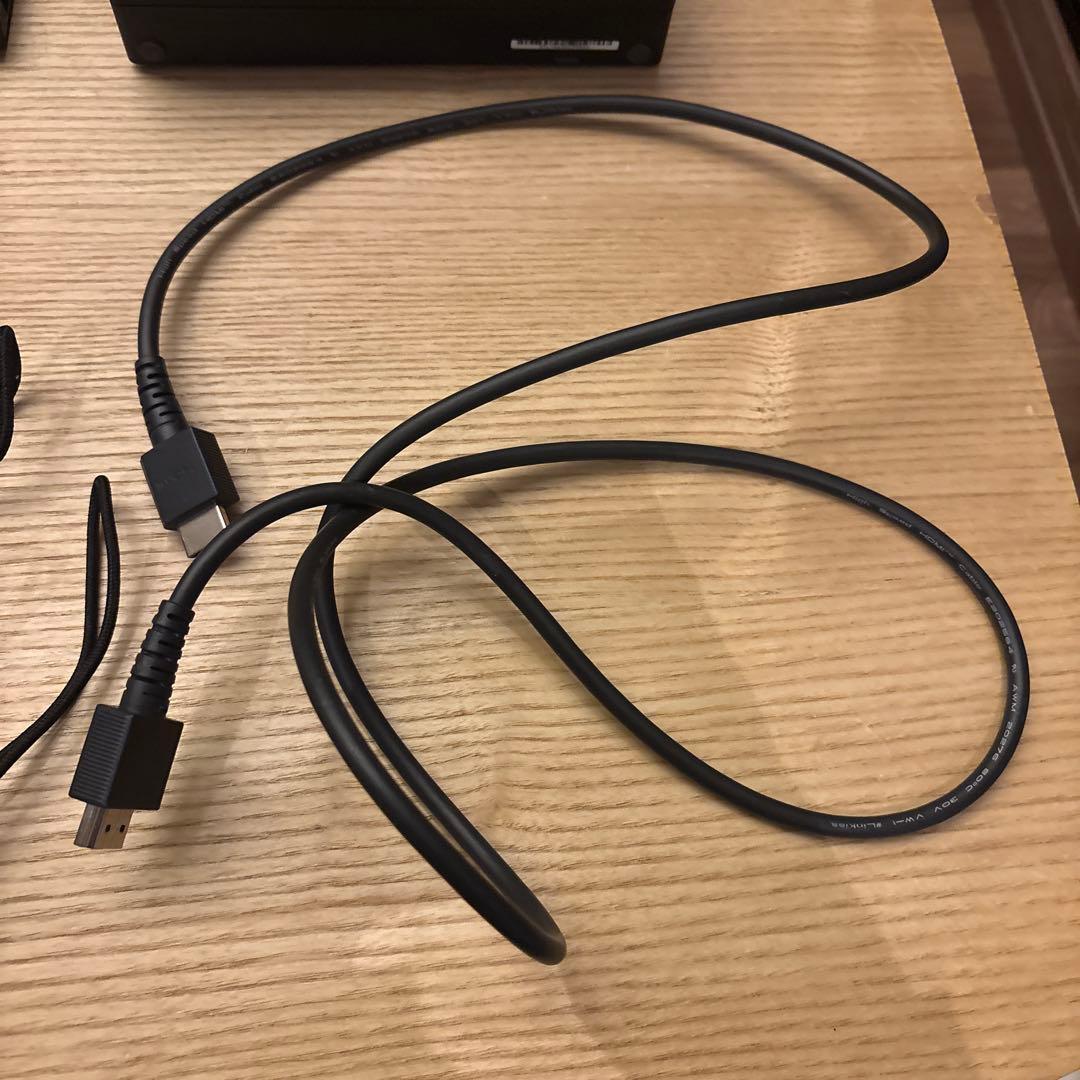 Nintendo Switch コントローラー2セット（１つは充電機能付き）箱無