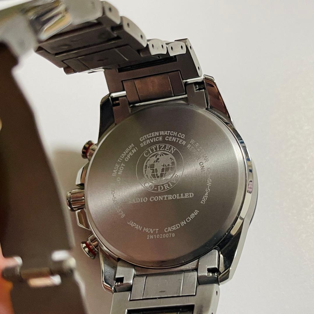 良品 稼動品 シチズン アテッサ　チタン　クロノグラフAT3024-51E