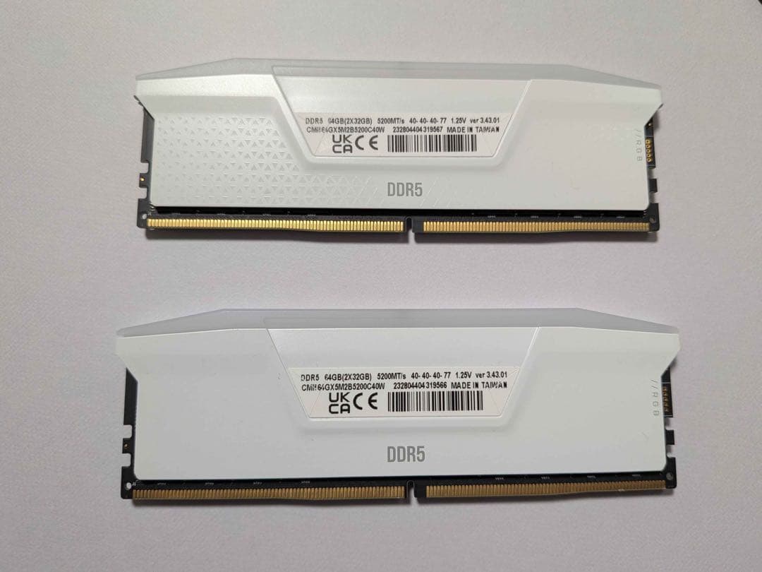 CORSAIRDDR5-5200MHzVENGEANCE 64GB(32GB×2