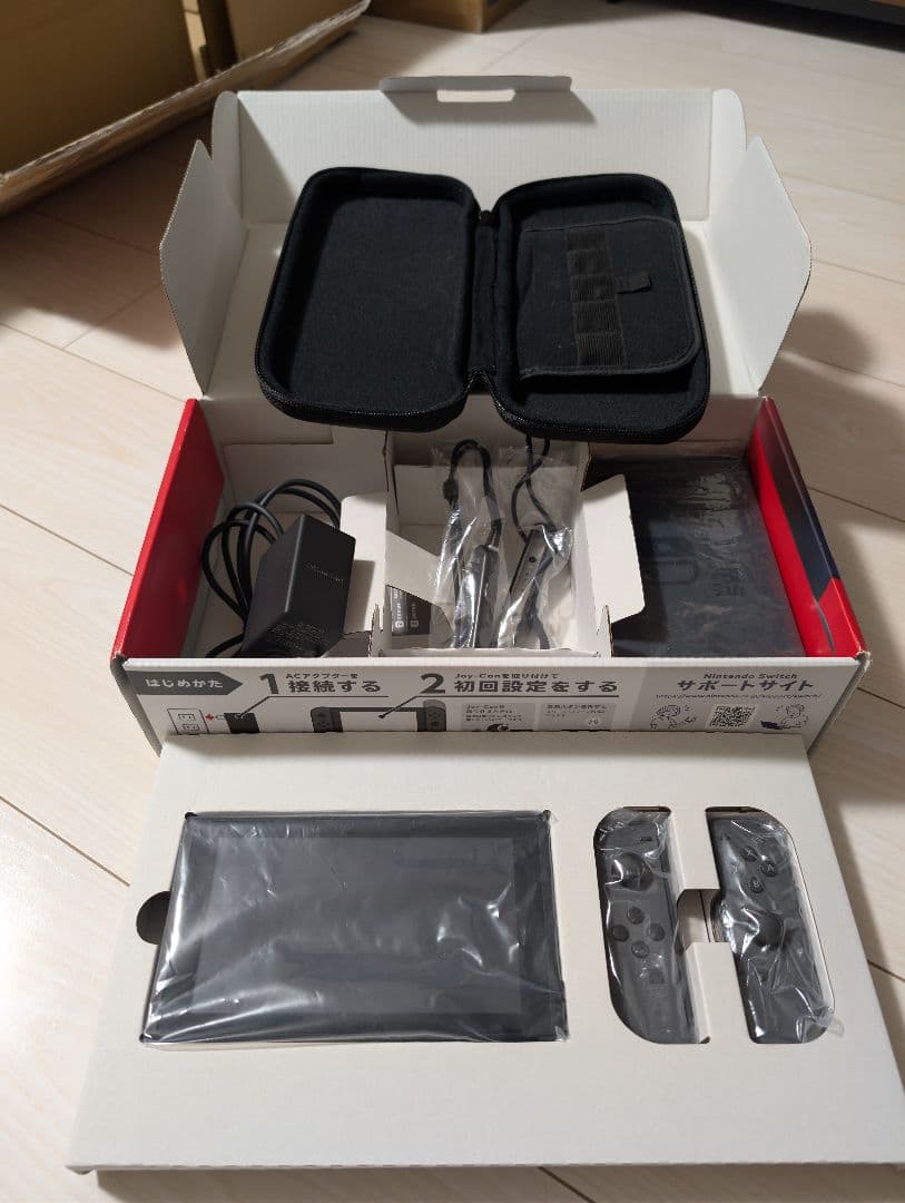 Nintendo Switch 本体 ブラック 収納ケース付き