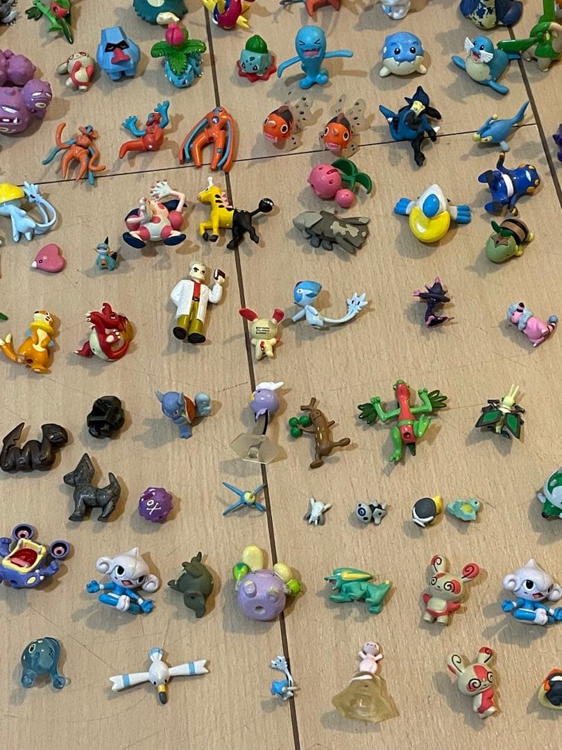 立体ポケモン図鑑等まとめ売り 【廃盤】250体くらい