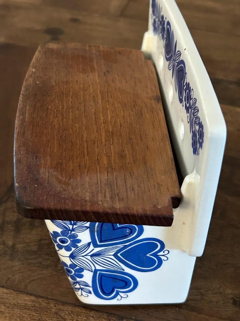 タイムセールan21　アラビアARABIA 塩ケース塩入　木の蓋 北欧ビンテージ